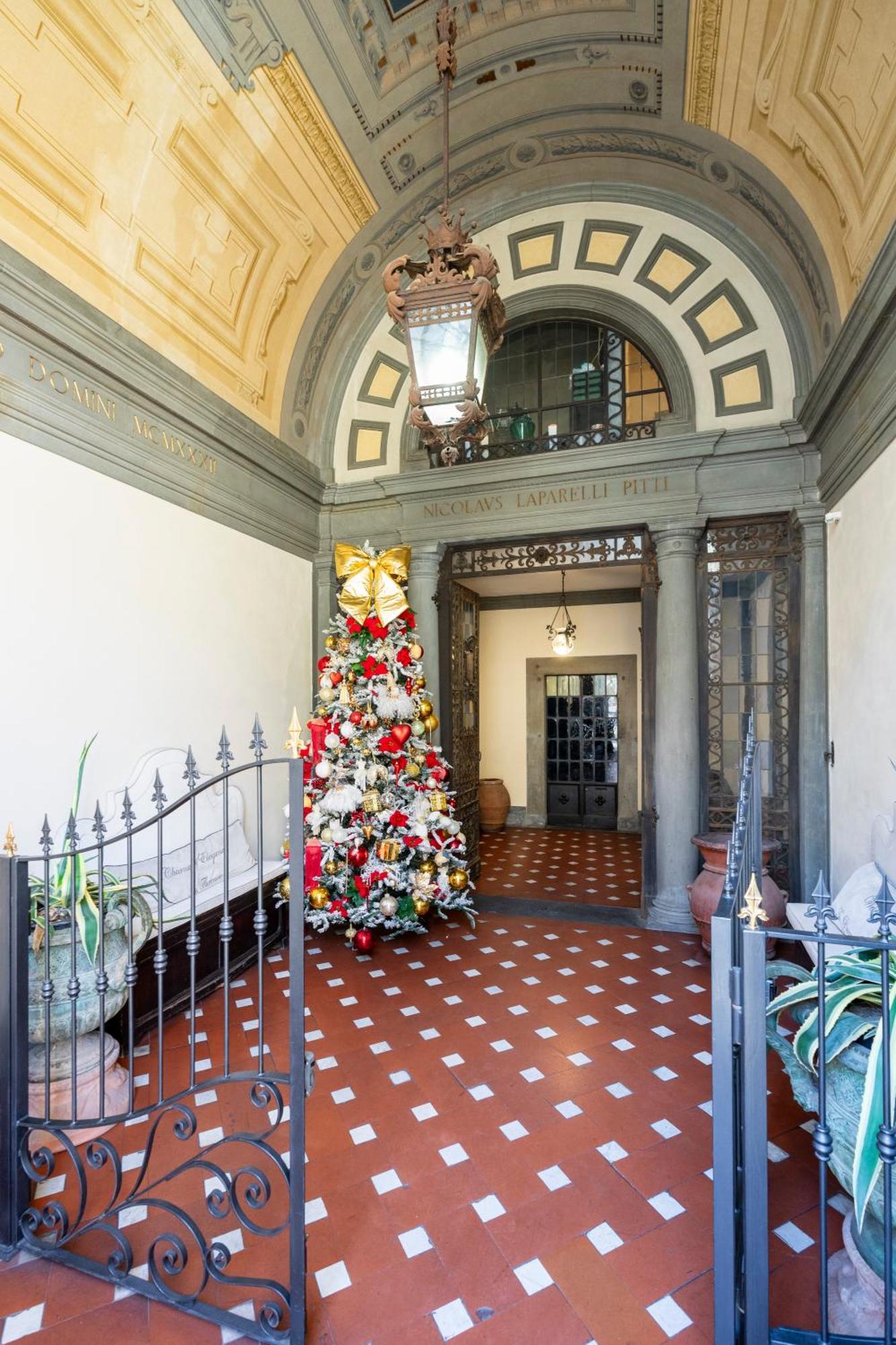 Apartment Piazza Pittiluminoso Con Terrazzo E Parcheggio Su Richiesta